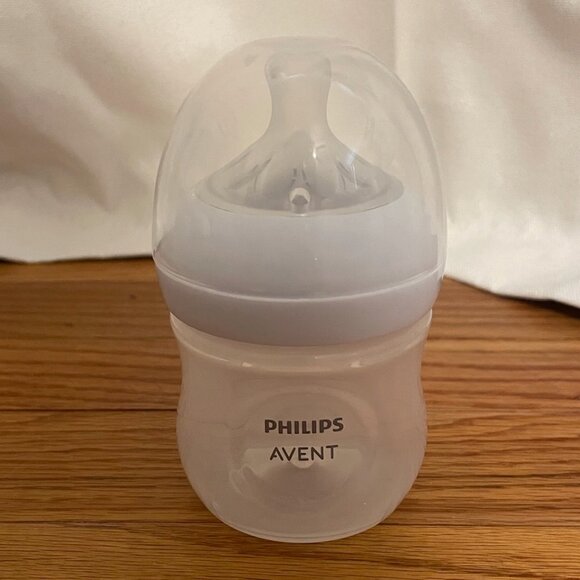 Assorted Baby Bottle + Sterilizer Bags 4+ Piece Lot - Picture 3 of 6